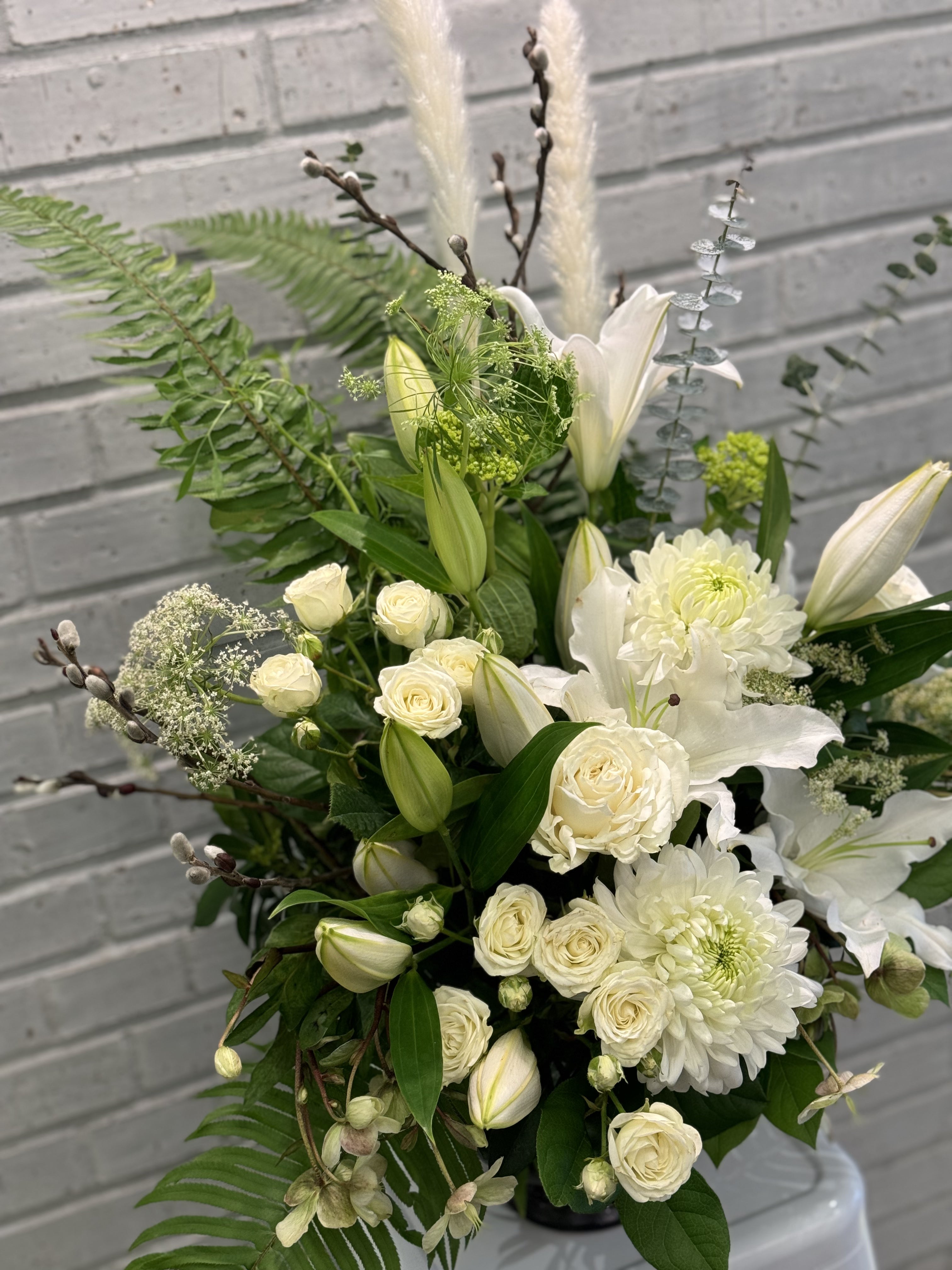 Laurel's Signature Sympathy Statement Piece