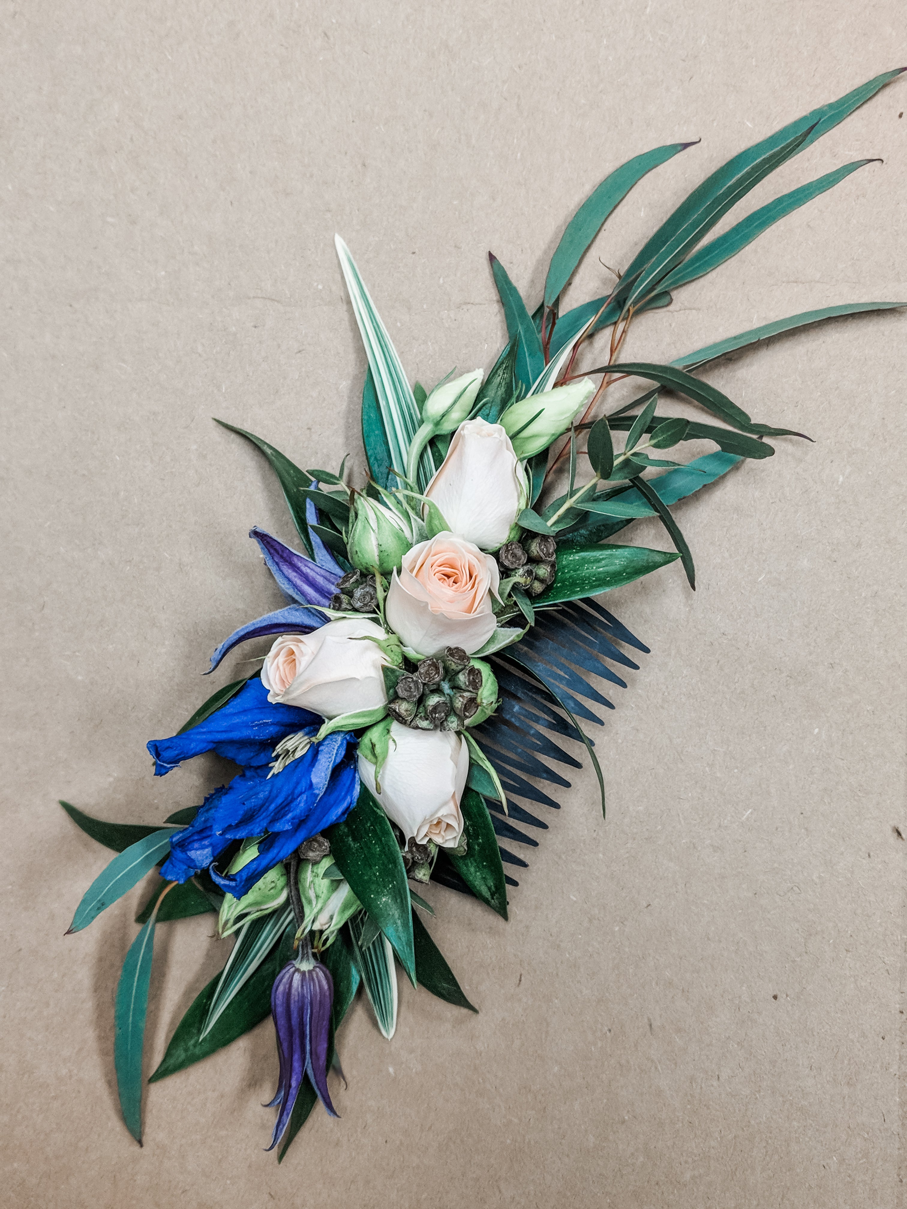 Laurel's Signature Floral Comb