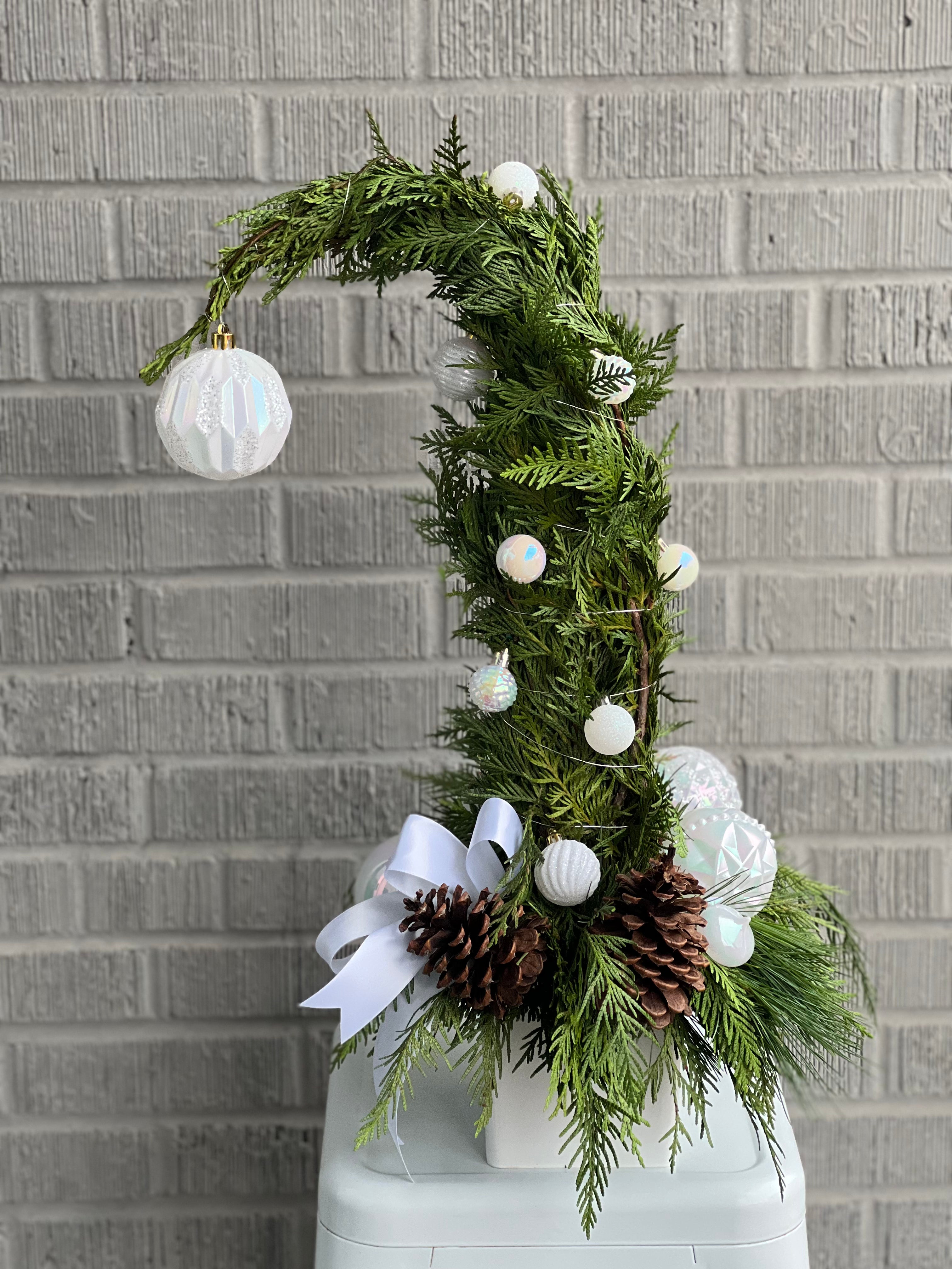 Grinch Trees Galore Workshop