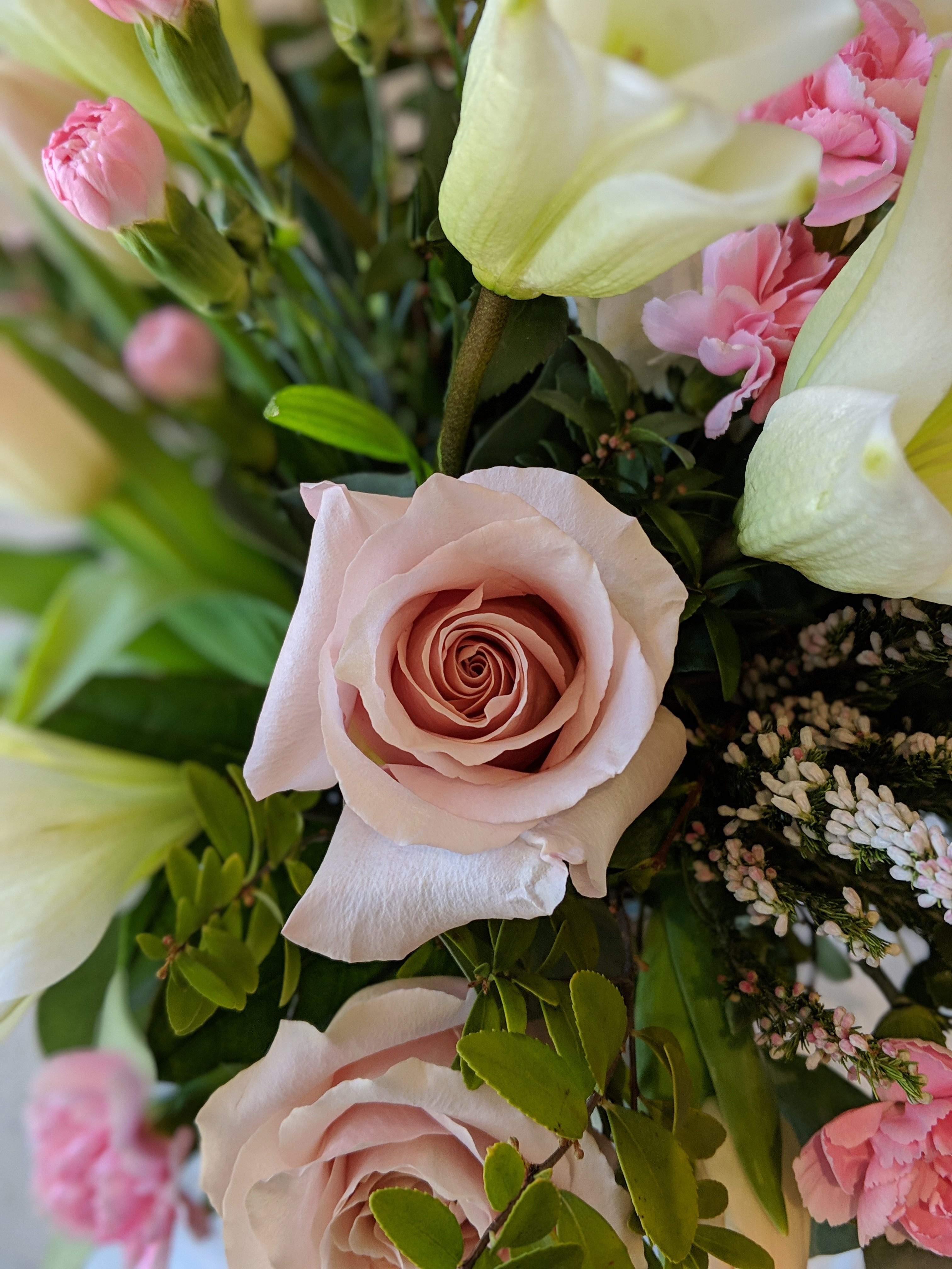 Laurel's Spring Vase Arrangement