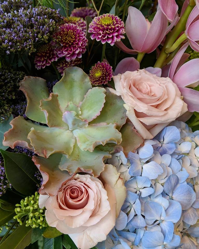 Flower Subscription - Send Flowers For a Year!