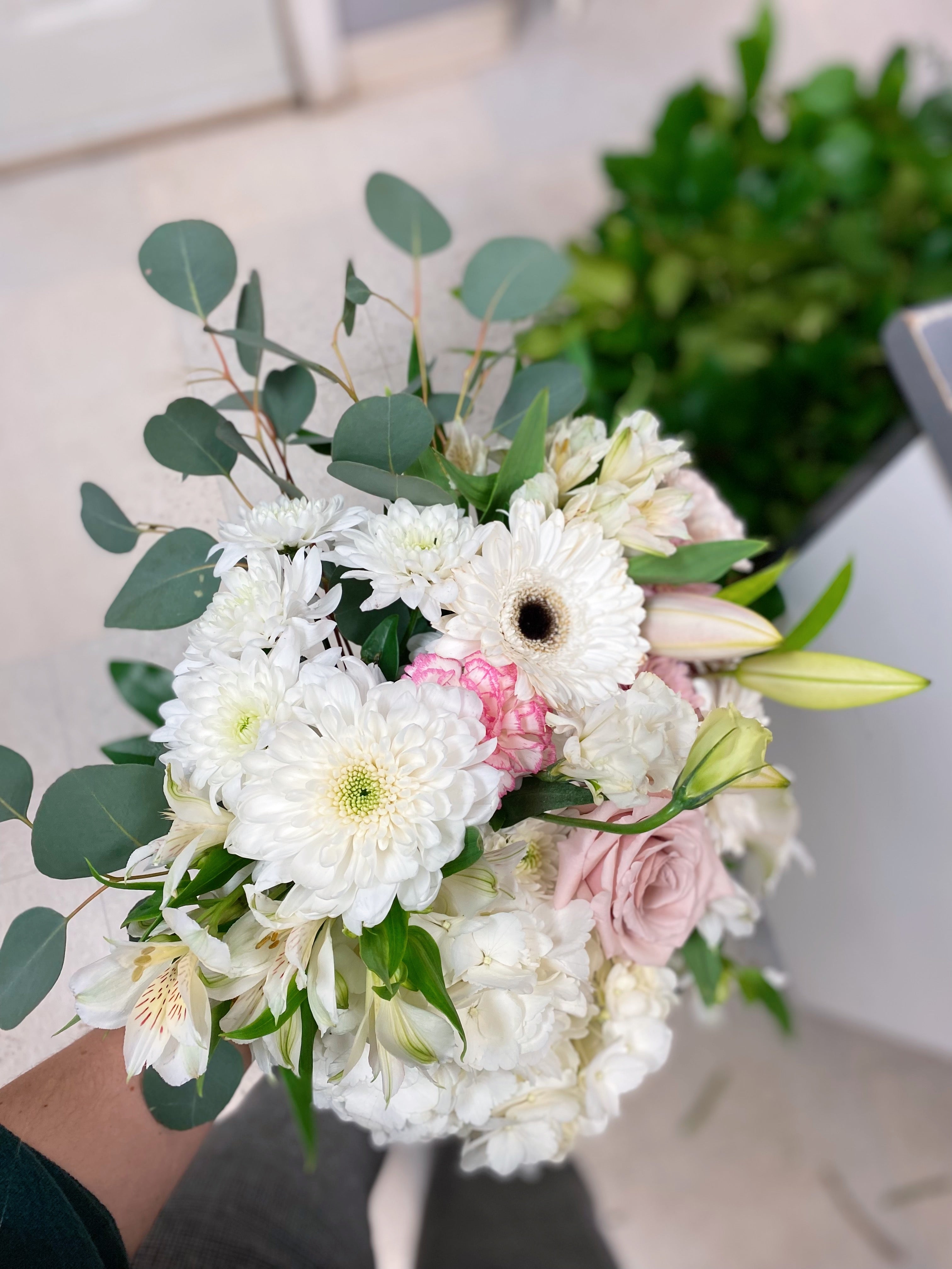 Custom Cut Flower Bouquet
